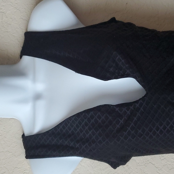 Black low cut bodysuit with sheer back - Picture 2 of 11